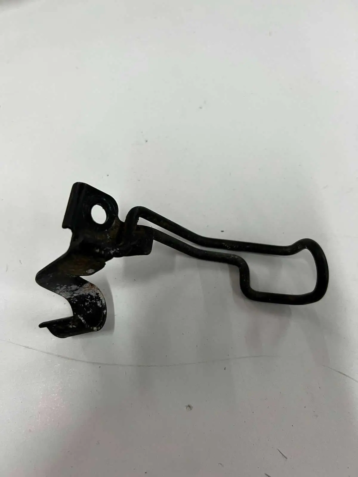 SUPORTE MANGUEIRA FREIO 2 FLEXÍVEL YAMAHA NEO 2008 A 2012